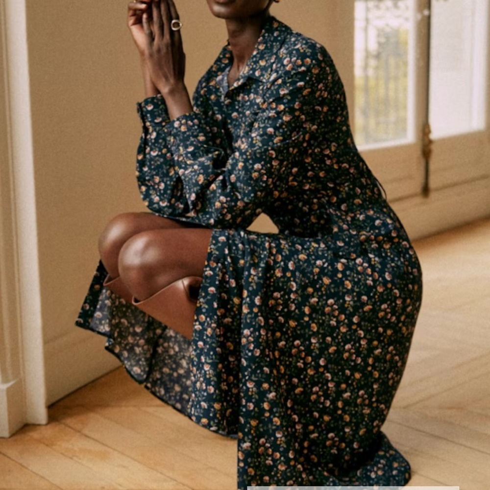 SEZANE Tea Dress in Navy Miranda Print - Floral Midi Dress - US 6